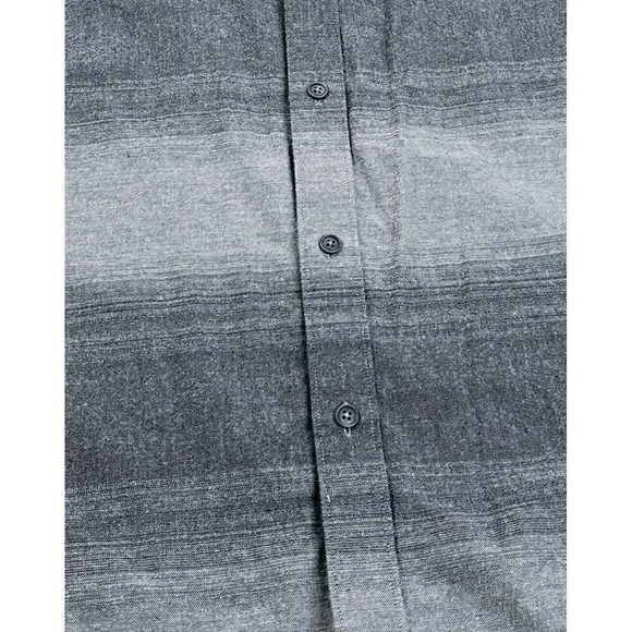 Travis Mathew Size XL Mens Gray Stripe Flannel Long Sleeve Pocket Hem Logo Shirt - Picture 6 of 12